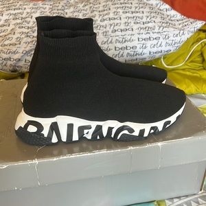 BALENCIAGA SPEED RECYCLED KNIT GRAFFITI SNEAKER